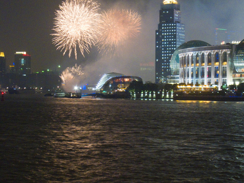 China November 2011 - From Shanghai to Beijing - As I was approaching the waterfront, a fireworks display broke out, I think they have them every night. It was nothing special, similar to those 5 min