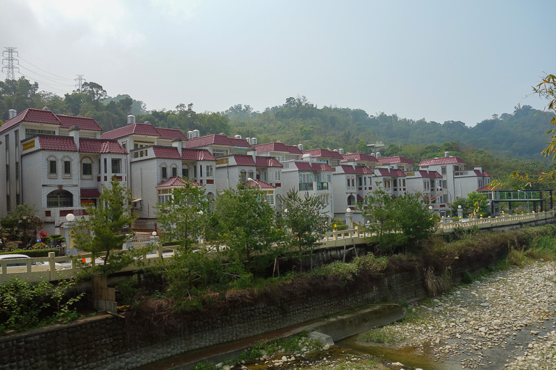Taiwan-Taichung-Hiking-Dakeng - I went past some very rural Chinese looking housing estates such as this. Gated compounds with guards. A long way from any kind of shop.