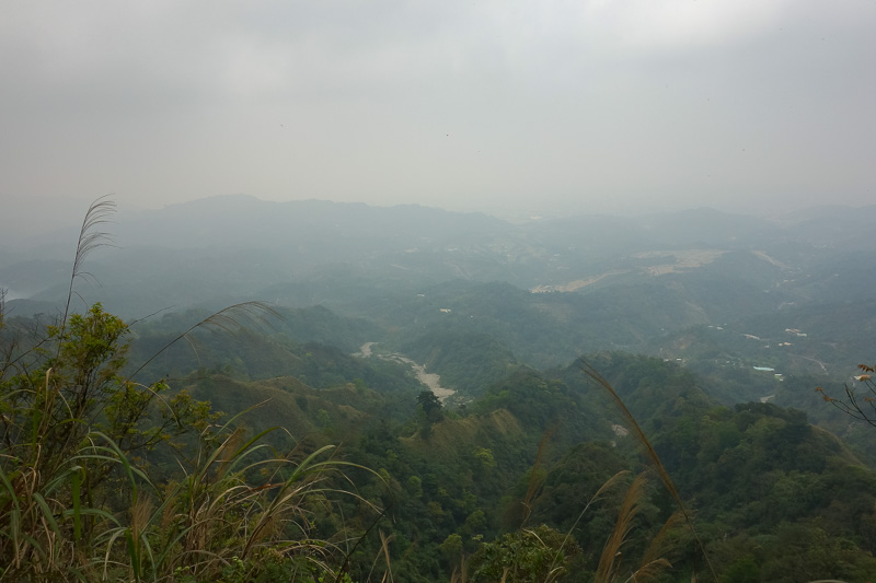 Taiwan-Taichung-Hiking-Dakeng - The view from the top is, hard to photograph with any kind of detail.