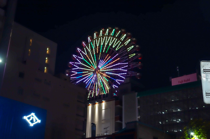 Visiting 9 cities in Japan - Oct and Nov 2016 - Redundant photo of the ferris wheel I went on the other night. It occurs to me I only took photos whilst on it. Still, no one wants to see a ferris wh
