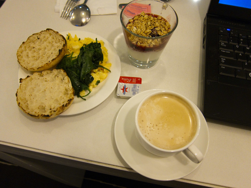 London 3 - June/July 2010 - Possibly the last photo unless something really interesting happens between Melbourne and Adelaide, my breakfast in the Qantas domestic lounge melbour