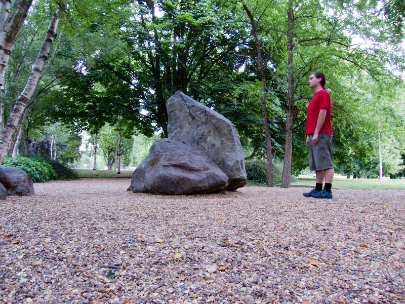 London 3 - June/July 2010 - This rock is very interesting to me. Note the exif data if you expand the picture, I had to stand still for a long time.