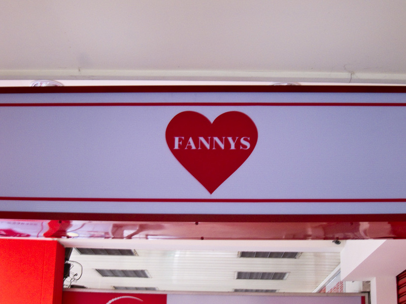 Taiwan / Hong Kong / Singapore - March/April 2011 - In Taiwan, they love Fannys.