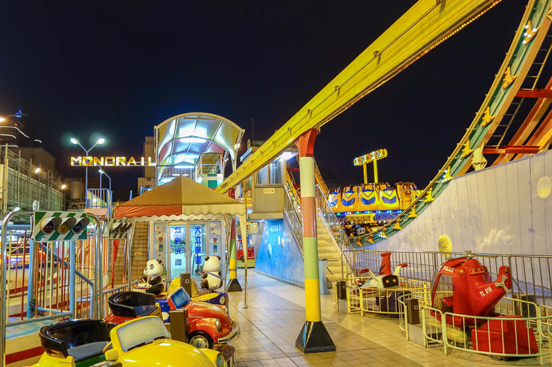A full lap of Taiwan in March 2017 - The top level of a department store has a 'funzone', every ride has a sleeping both operator. And although its outside on the roof, they have gone to 