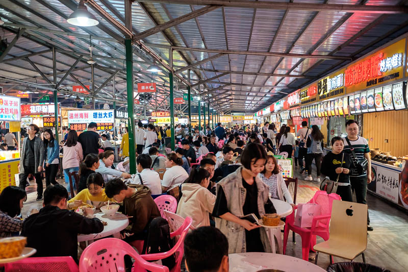 The great loop of China - April 2018 - Then I found a different eating area with more street food inside a shed which I had assumed was a construction site, as you will see, it kind of is! 