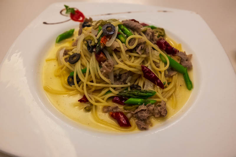 The great loop of China - April 2018 - Pasta night! It did not look like the photo on the menu. The menu said vegetable and chilli wholegrain pasta with olives. I guess I kind of got that b