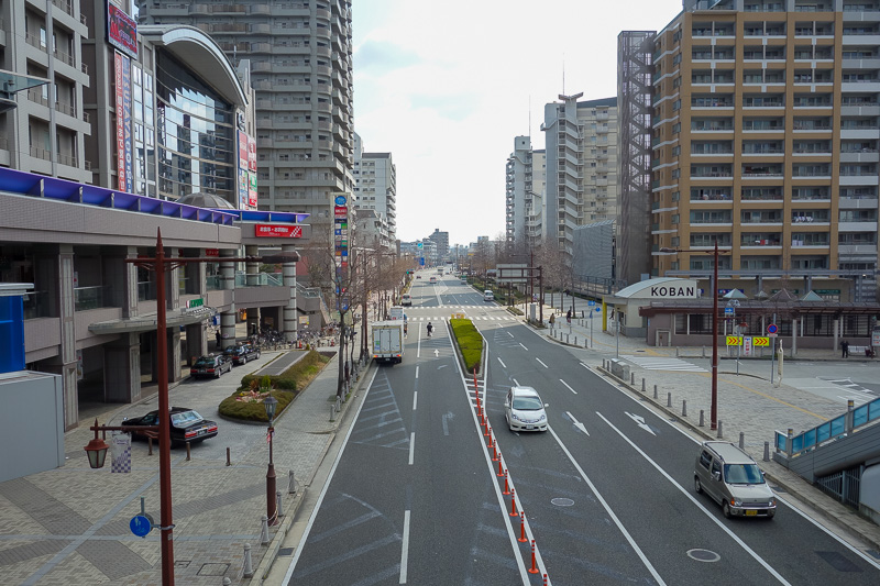 Japan-Osaka-Namaze-Hiking-Tunnel - This is the streets of Amagasaki where I bought my torch. Little did I know of the rail disaster at the time. Now that I think of it there was a statu