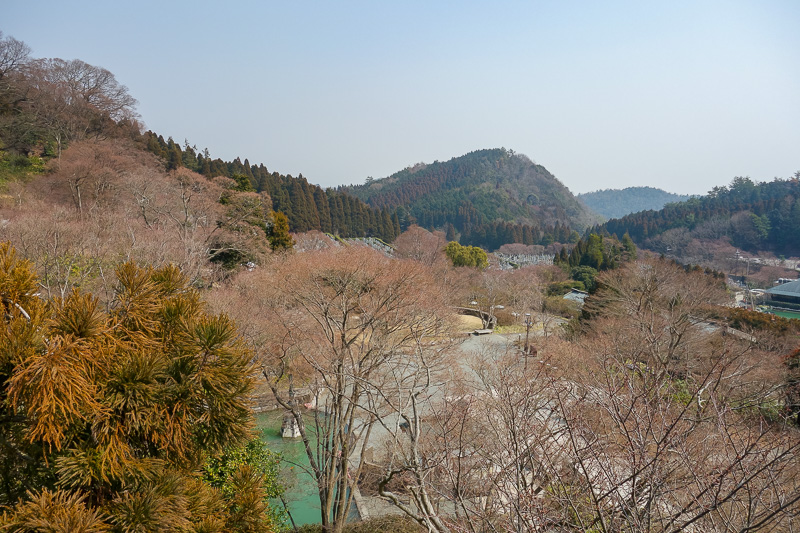 Japan-Osaka-Shrine-Hiking-Tokai-Minoh - Time to appreciate the view some more.