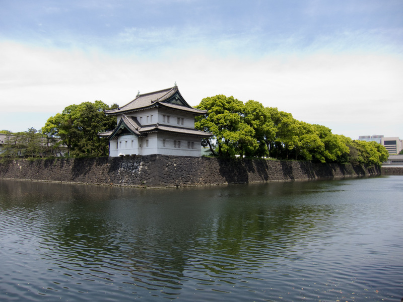 Japan-Tokyo-Imperial Palace-Harajuku-Yoyogi Park - The imperial palace, with moat.