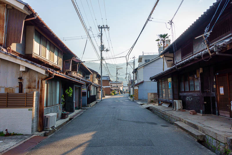 Japan-Hiroshima-Hiking-Shimoyama - I walked up through the back streets towards the hills in the distance, the sun was still shining at this point.