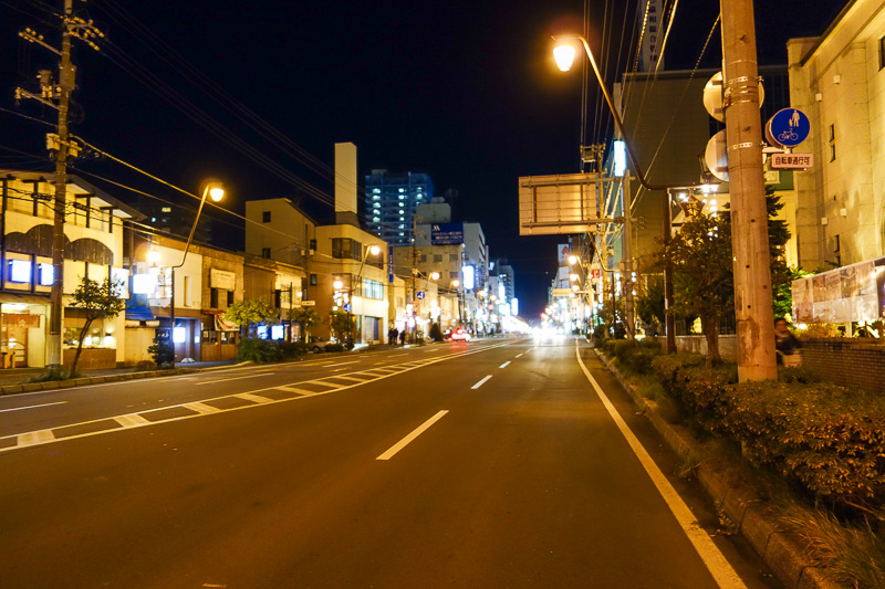 Visiting 9 cities in Japan - Oct and Nov 2016 - After about an hour of walking, I came to a main street of sorts. It had lights. There were a few places to eat along here, but mainly small bars, clo