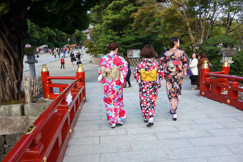 Visiting 9 cities in Japan - Oct and Nov 2016 - Now I am back at the main city temple Tsurugaoka, plus an even longer second word. Girls like to play dress up, so I photograph them when they arent l