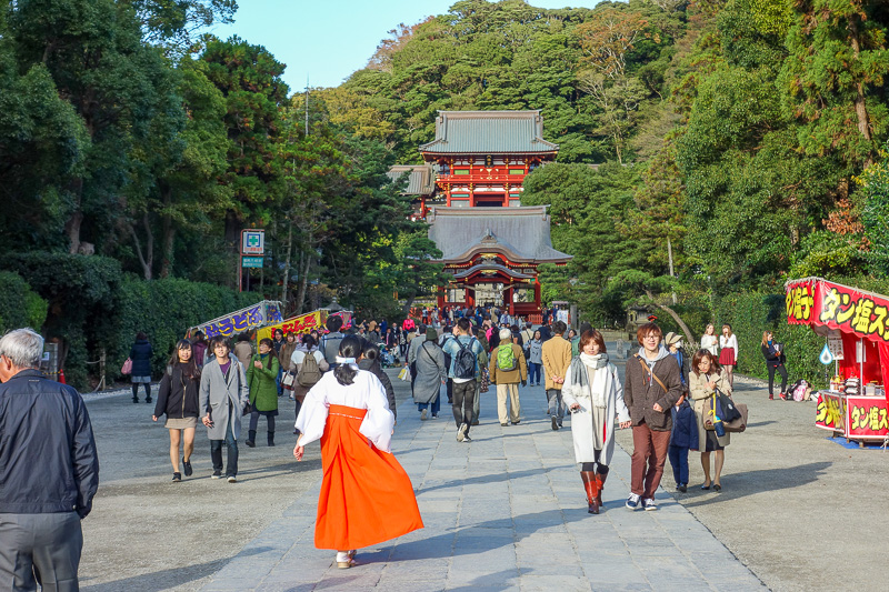 Visiting 9 cities in Japan - Oct and Nov 2016 - Very popular with tourists here as you can see, the path to the temple has stands selling pop corn, ice cream, t-shirts, glow sticks, plush toys.
