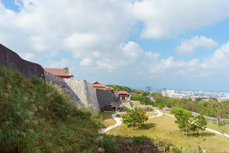 Japan-Okinawa-Naha-Castle - Here is another dead end from where I thought I might enjoy a view.