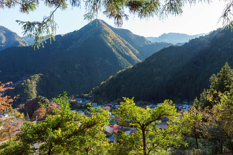 Japan-Tokyo-Hiking-Mount Kawanori - Another 45 minutes or so and I finally arrived back at the town of Hatonosu. Also highly picturesque.