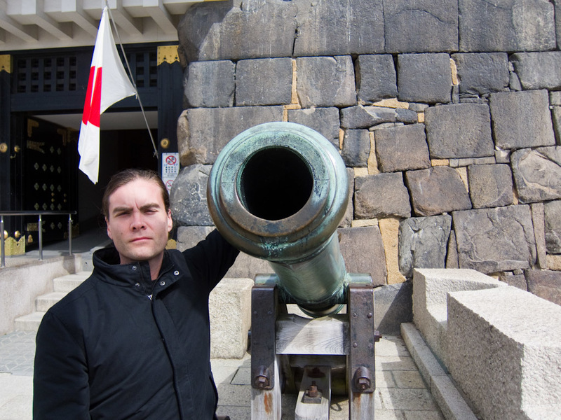 Japan-Osaka-Castle - Here I am hugging a cannon.