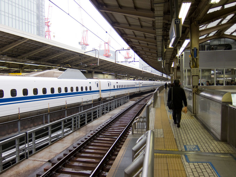 Japan-Tokyo-Osaka-Shinkansen-Ramen - Bullet train to Osaka