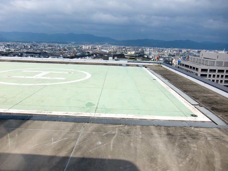 Japan-Kyoto-Nijo-Castle-Ramen - I found a way to get out onto the helicopter landing pad. No helicopters came whilst I was there.