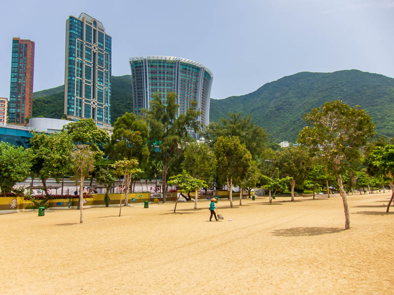 Hong Kong-Repulse Bay-Beach - The hills are a great backdrop, photos never really make them look as big and impressive as they are.