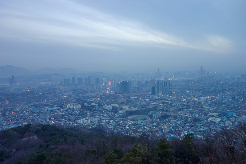 Korea again - Incheon - Daegu - Busan - Gwangju - Seoul - 2015 - The view the other way. I believe thats Gangnam where the tall buildings are nearer the right edge. Gangnam is quite far from the original centre of S