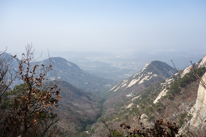 Korea-Seoul-Hiking-Bukhansan-Baegundae - This direction would be my way down today, well down and then around some. I planned a route with as little backtracking as possible.