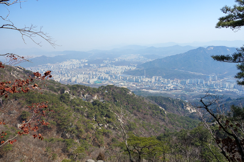 Korea-Seoul-Hiking-Bukhansan-Dobongsan - More view. It was here that I was advised to go around and not take the notorious Y path, its called the Y path because thats the path you take, down,