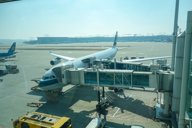 Korea-Seoul-Incheon-Airport - My plane, an Airbus A340, 4 small engines, very quiet. I had 2 empty seats next to me, the flight was very pleasant, about 4 hours, no turbulence. We 