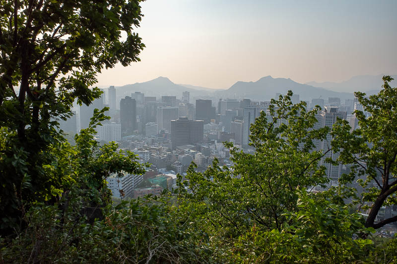 Korea-Seoul-Namsan-Curry - View from part the way up looking towards where I am staying in the older part of the city. I like to convince myself the pollution is adding to the s