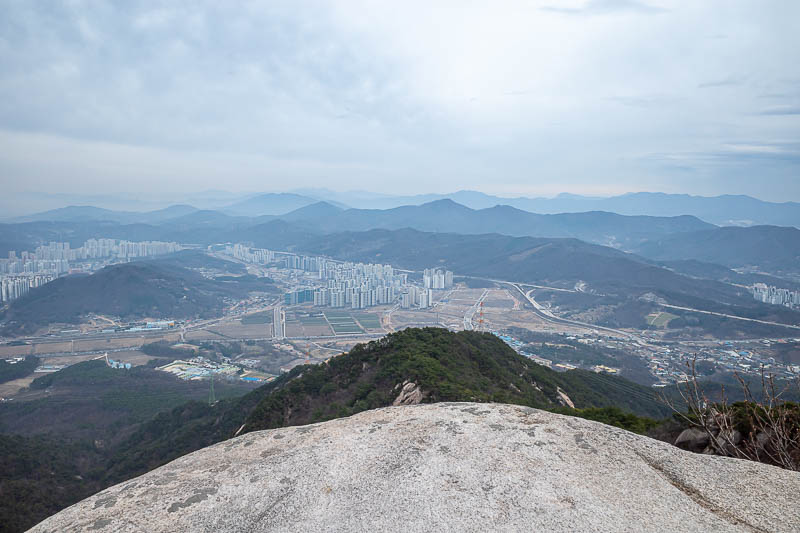 Korea-Seoul-Hiking-Suraksan - View from the next peak, which I assume is Dojeongbong, looking further away from Seoul.