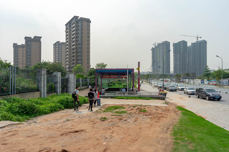 China-Guangzhou-Hiking-Baiyun - Eventually I got to the subway station. This is it! Its in a muddy field. Of course I could not get a seat, it was a long journey back, but I got to p