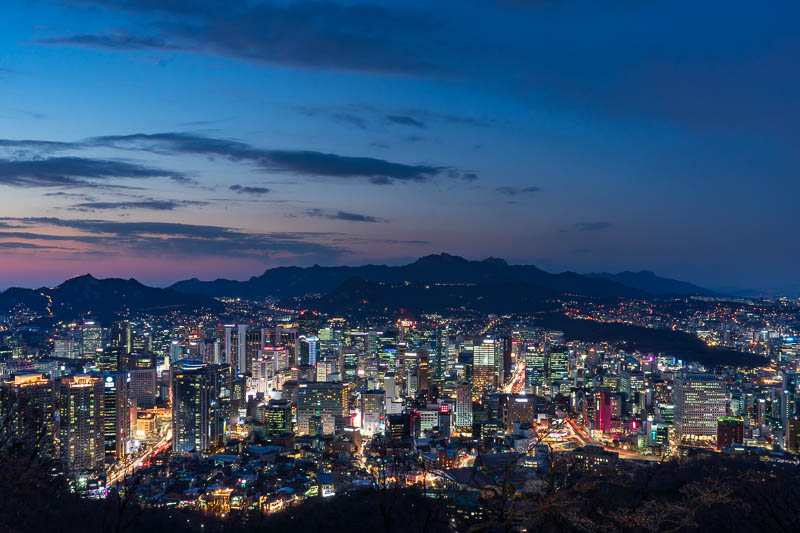 Korea-Seoul-View - Here is a long exposure, well medium long anyway, still not quite fully dark.