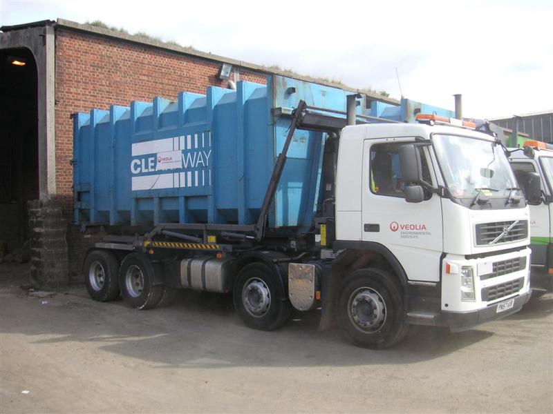 London - September 2009 - Our truck with a cleanaway bin, in Australia we are competitors, in the UK we bought them out.