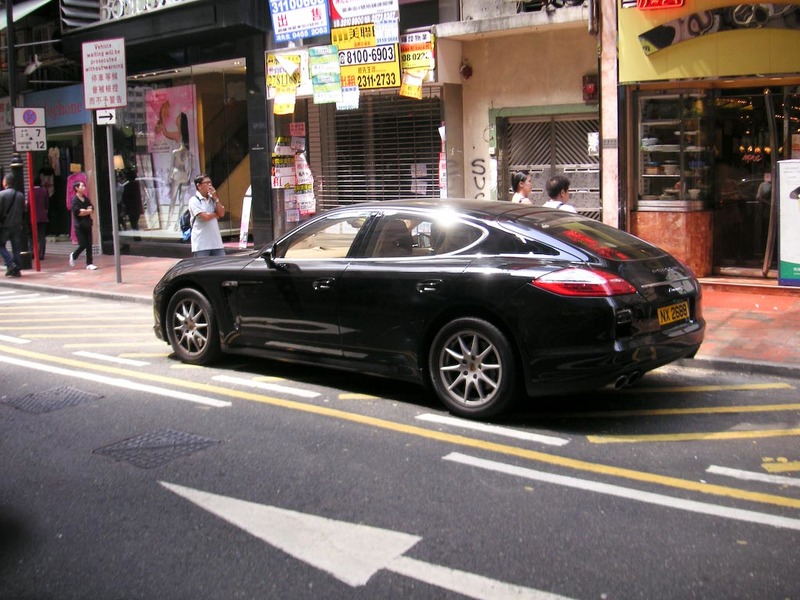 Hong Kong-Cable Car-Buddha-Po Lin - The tragedy that is a Porsche Panamera.