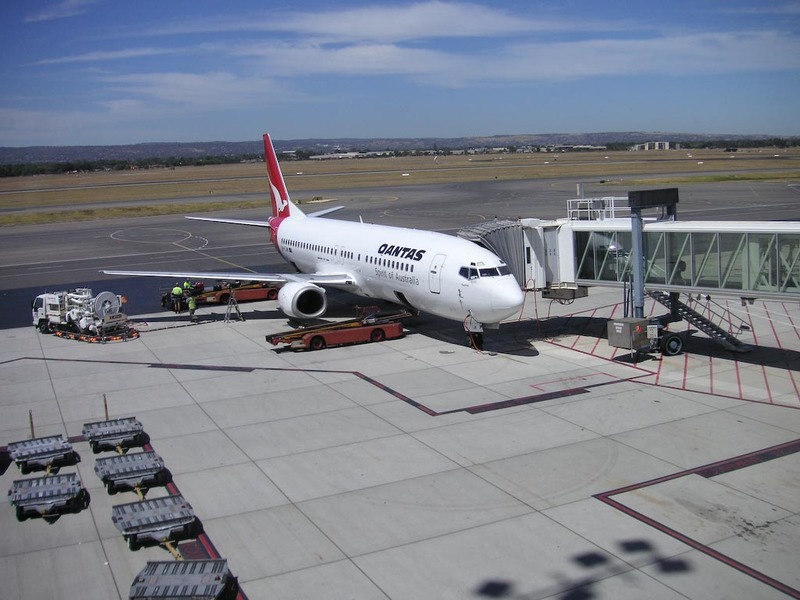 Adelaide-Perth-Airport-Qantas - My plane to Perth, older 737 pre wingtips.