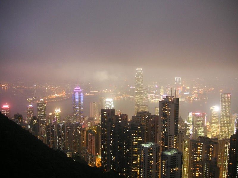 Hong Kong-The Peak-View - The peak, and the smog