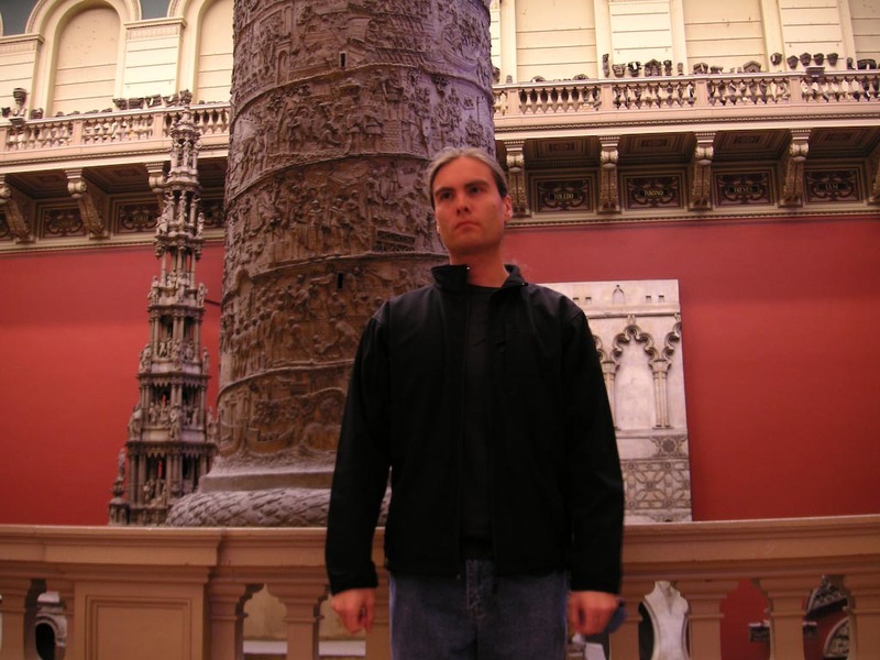 London again then Hong Kong - February 2010 - Here I am in front of a huge pillar thing, its 6 stories high, I have no idea how they got some of the stuff into the museum, or how they convinced th