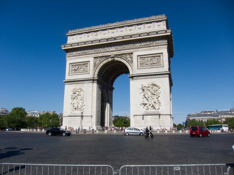 France-Paris-Arc de Triomphe-Eiffel Tower - Typical bloody tourist