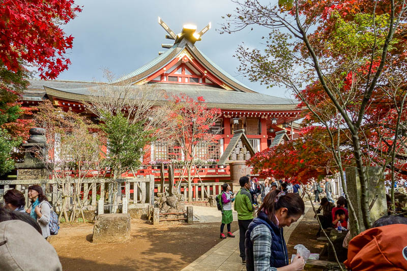 News and general updates - A very colorful temple on Mount Oyama. It was a busy mountain.