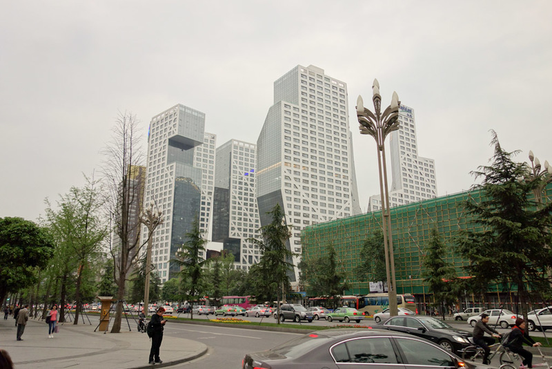 China-Chengdu-Raffles City - This is the Raffles City development, the same thing as can be found in Singapore and Shanghai. Appparently it won all kinds of architectural awards. 