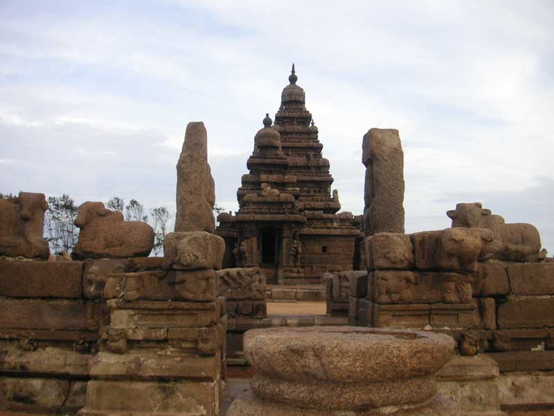 India-Chennai-Mamallapuram-Monkeys - View of the shore temple - personally I find the other carvings more impressive, but this one has more significance.