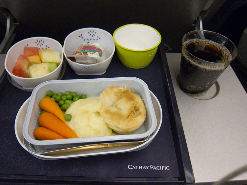 Hong Kong-Airport-Airbus A380 - Second dinner (which comes about an hour before you land), some sort of chicken pie. Also quite nice. You get a Weiss bar for dessert, I like those.