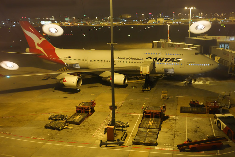 Sydney-Airport-Boeing 747-Lounge - This is my plane. An ageing 747 which is probably the one that half blew up near Manila a couple of years ago. Apparently Qantas is so poor now that t