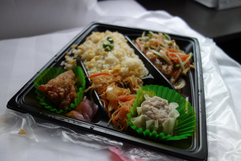 I flew all the way to Tokyo and back for the weekend - And finally, my lunch, a bento box bought from the Odakyu convenience store. Looking a bit worse for wear as I walked back to my hotel with it before 